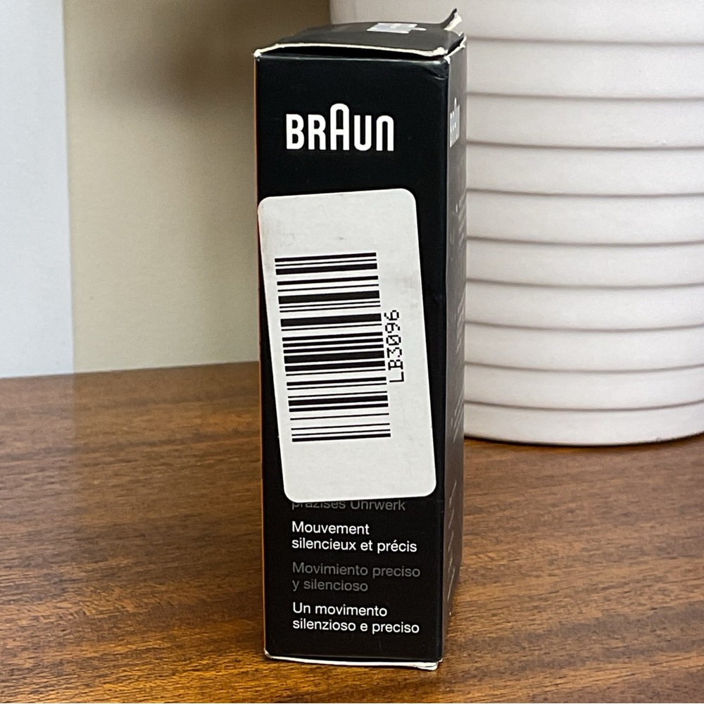 Off-White x BRAUN Orange Travel Clock NIB - Picture 8 of 8